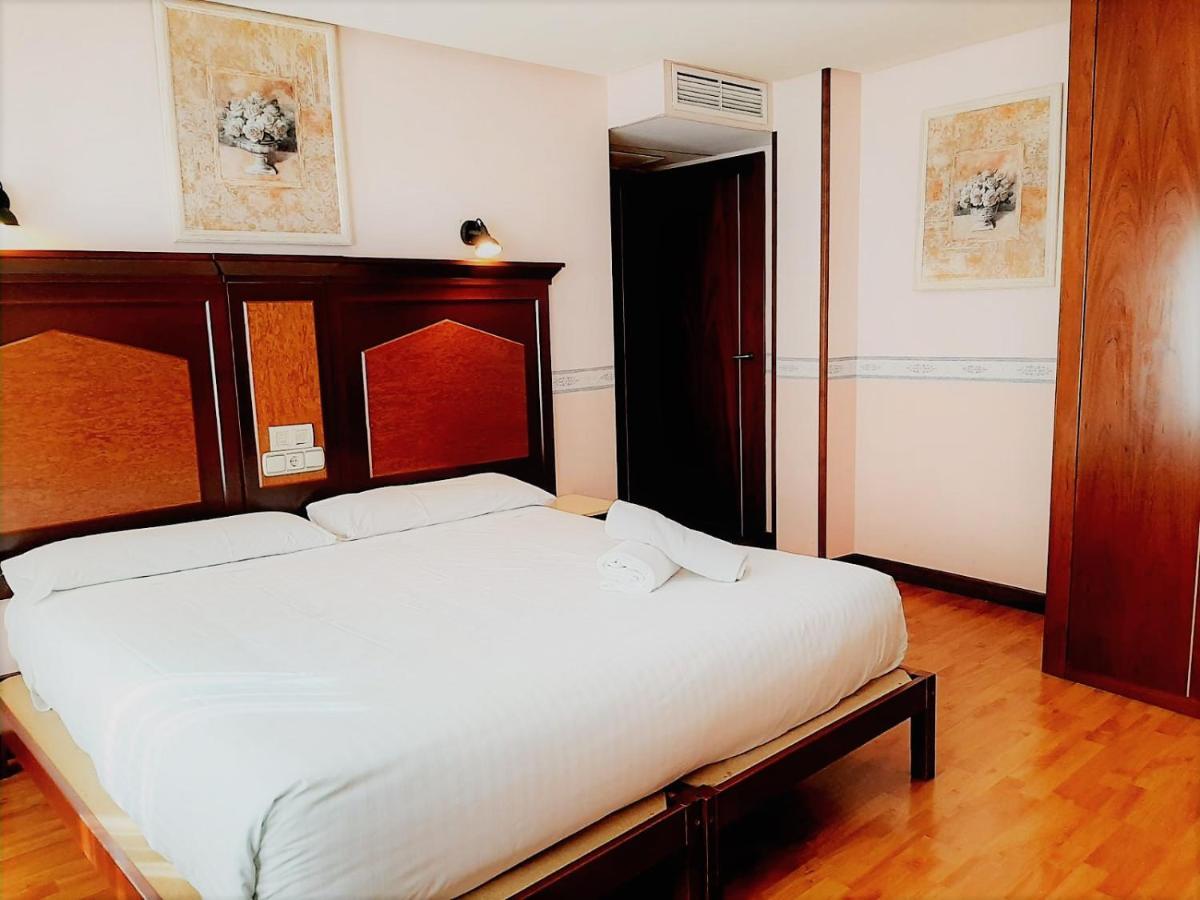 Hosteria Sara By Gaiarooms Salamanca Luaran gambar