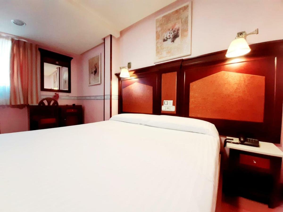 Hosteria Sara By Gaiarooms Salamanca Luaran gambar