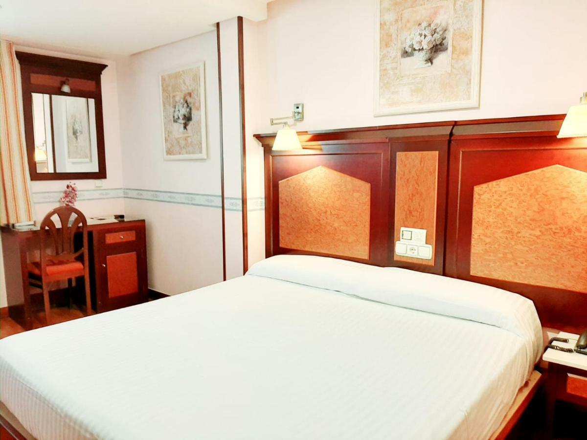Hosteria Sara By Gaiarooms Salamanca Luaran gambar