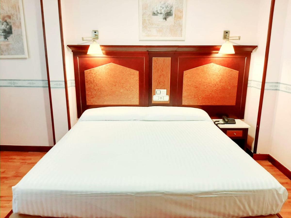 Hosteria Sara By Gaiarooms Salamanca Luaran gambar